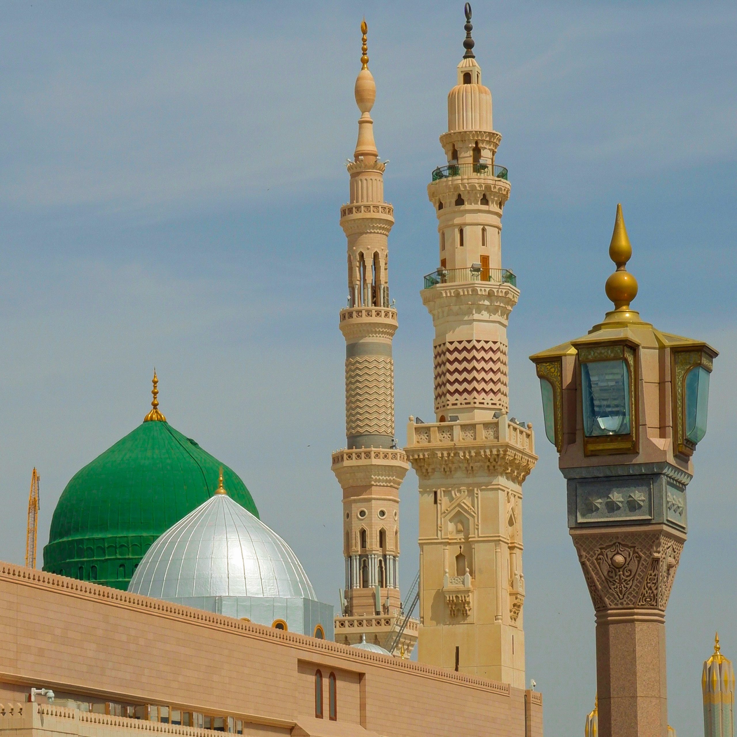 Ramzan Umrah 2025 – Semi Deluxe Package